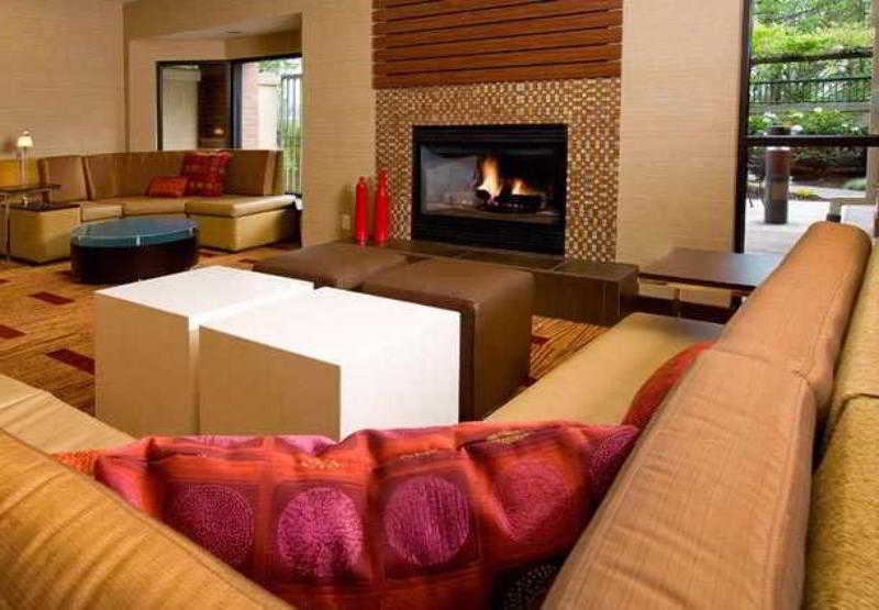 Courtyard By Marriott Portland Southeast/Clackamas Exterior foto