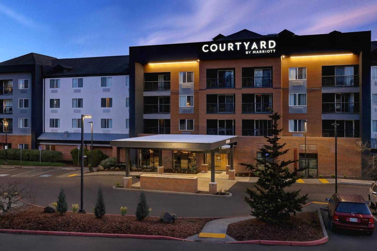 Courtyard By Marriott Portland Southeast/Clackamas Exterior foto