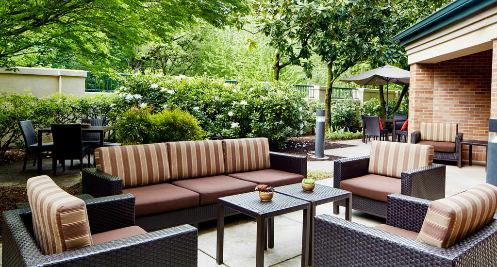 Courtyard By Marriott Portland Southeast/Clackamas Exterior foto